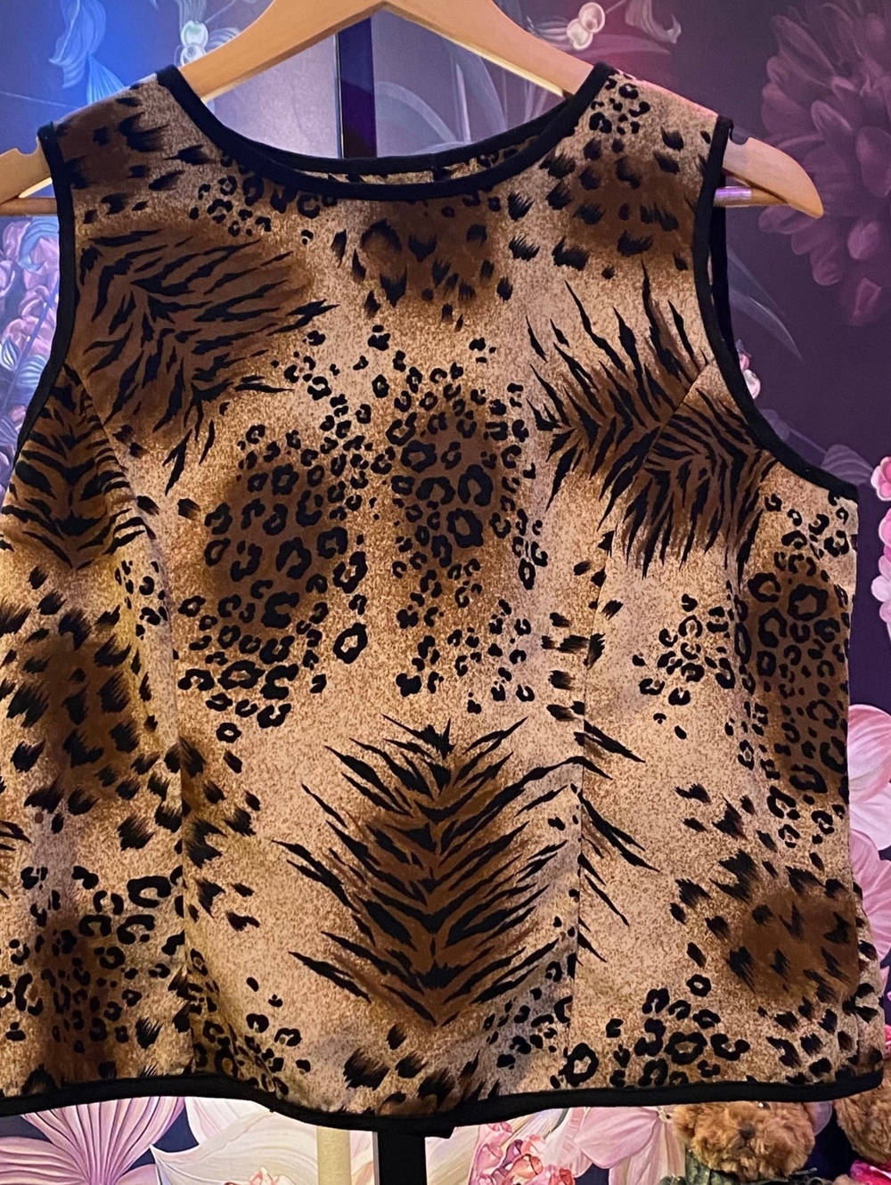 Sag Harbor Dress Petite 12P Women's Sleeveless Button-Back Animal Print Vest